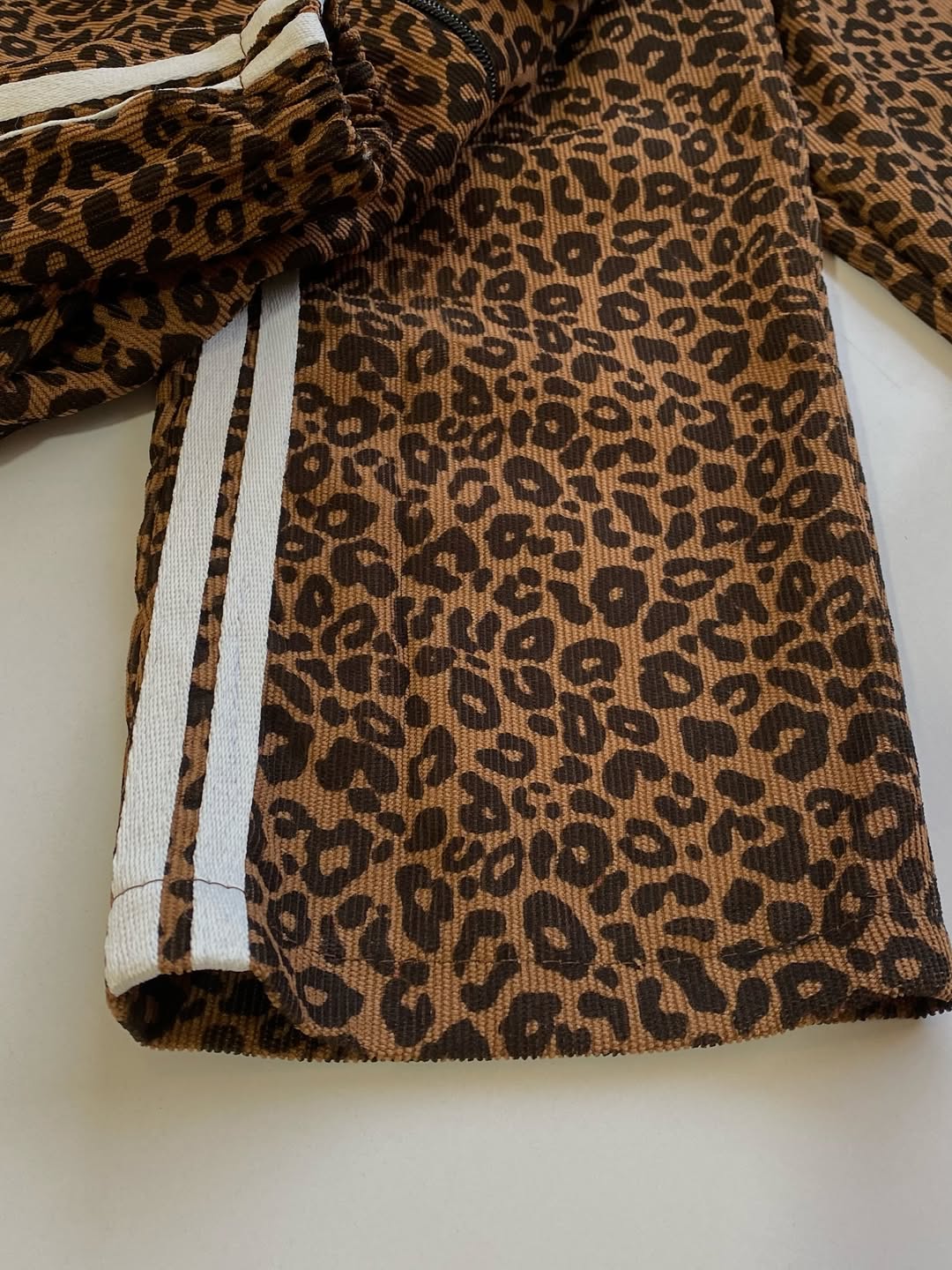 سیوشرت و شلوار پلنگی طارم