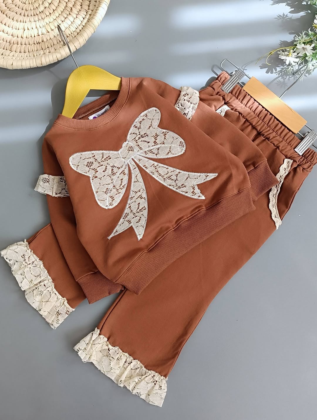 بلوز و شلوار دخترانه دانتل دوزی