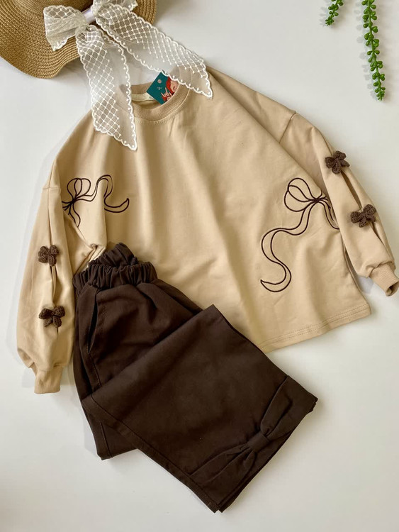 بلوز و شلوار خیابانی دخترانه